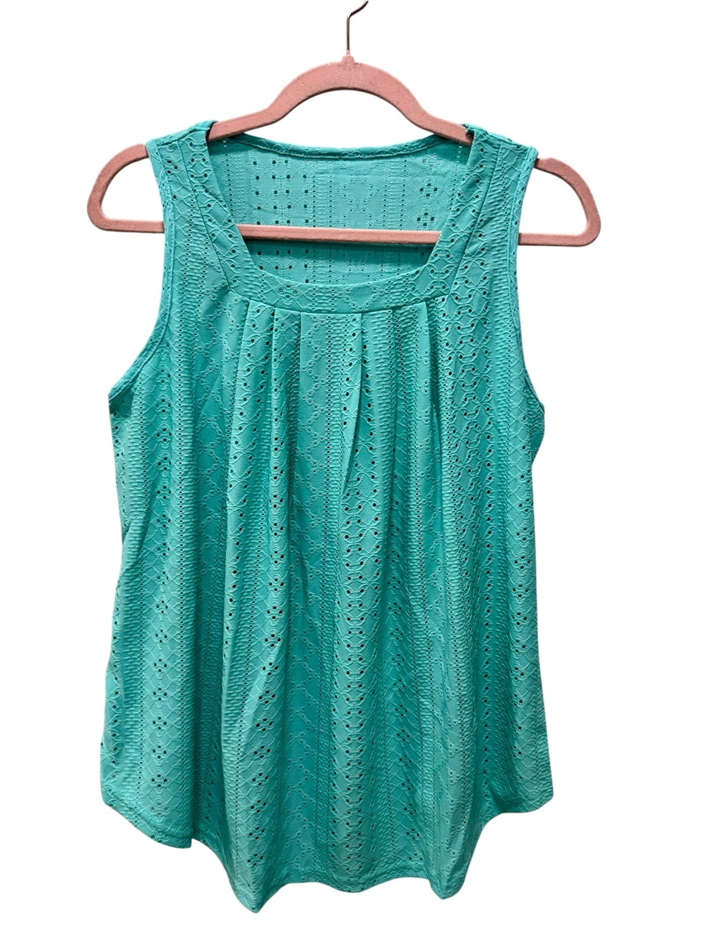 Sleeveless Eyelet Tank Top in Aqua. Size Small. New in Bag - Picture 2 of 7